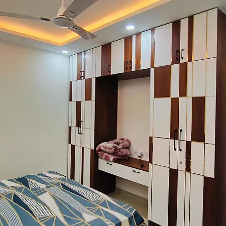 Ferienwohnung Mahendra Arya